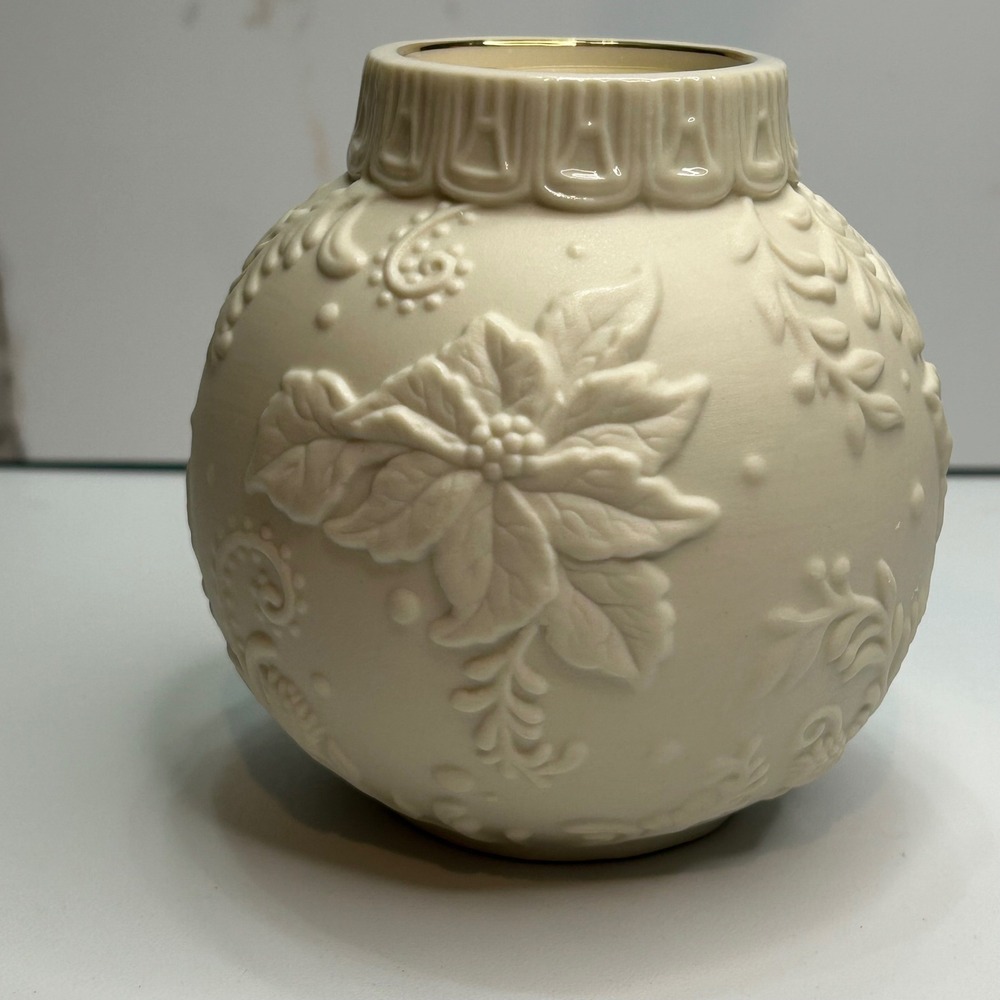 Lenox Ornamental Glow Poinsettia Votive Ceramic Christmas Candle Holder 4in